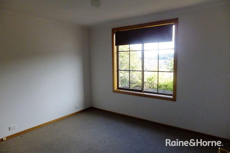 Photo - 2/219 Cambridge Road, Warrane TAS 7018 - Image 7