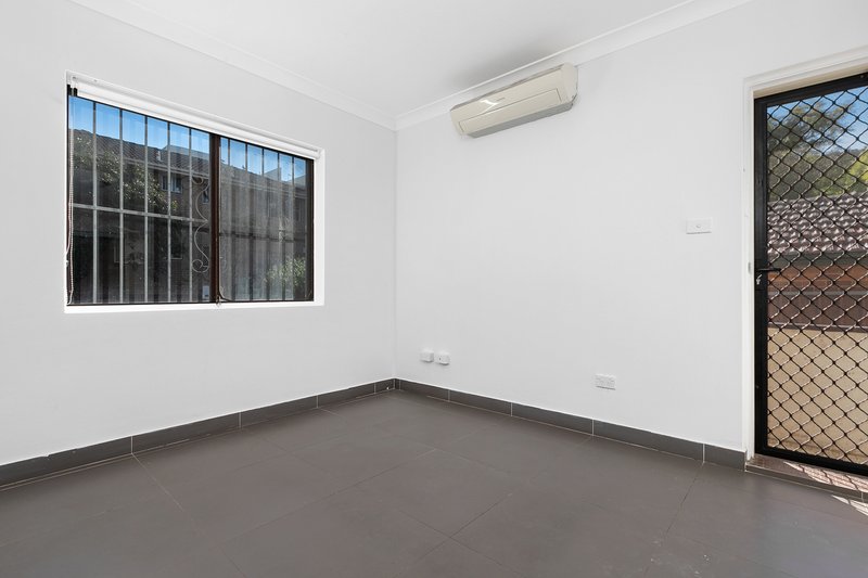 Photo - 2/219 Lakemba Street, Lakemba NSW 2195 - Image 5