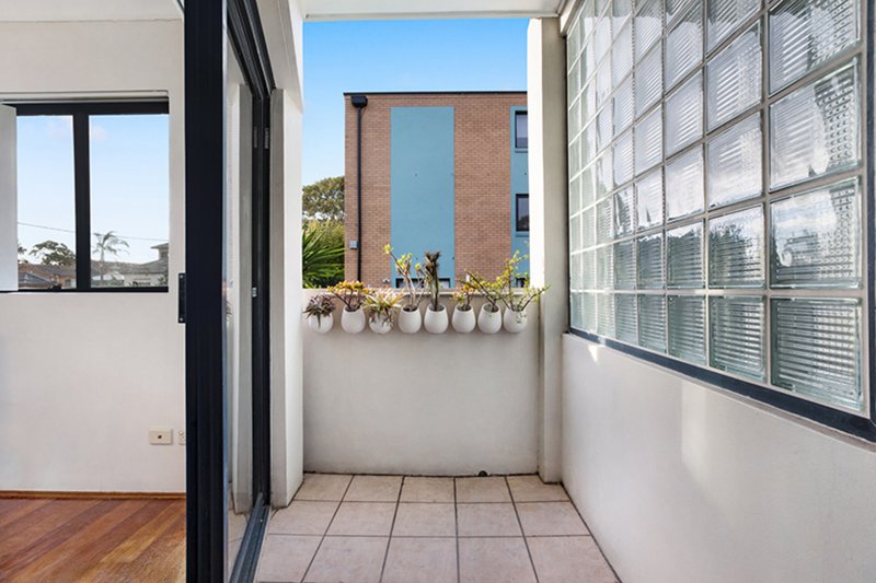 Photo - 22/193-197 Oberon Street, Coogee NSW 2034 - Image 4