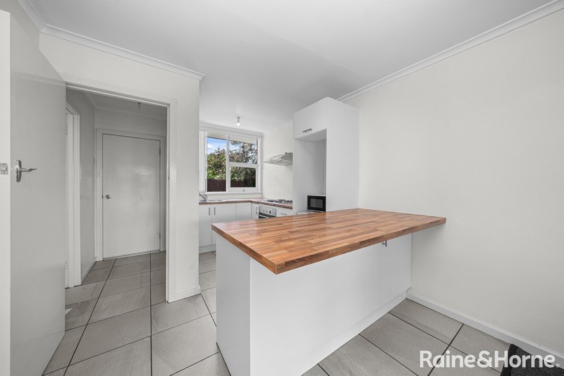 Photo - 2/21A Boa Vista Road, New Town TAS 7008 - Image 8