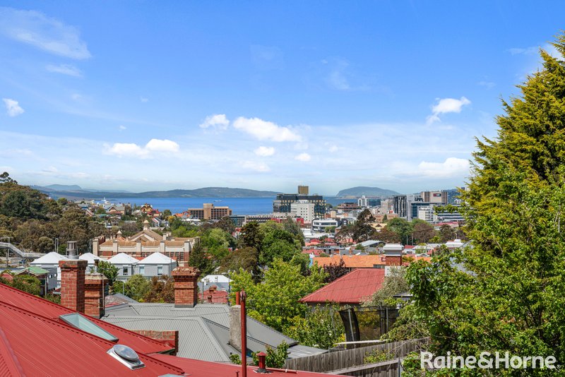 Photo - 2/21A Boa Vista Road, New Town TAS 7008 - Image 14