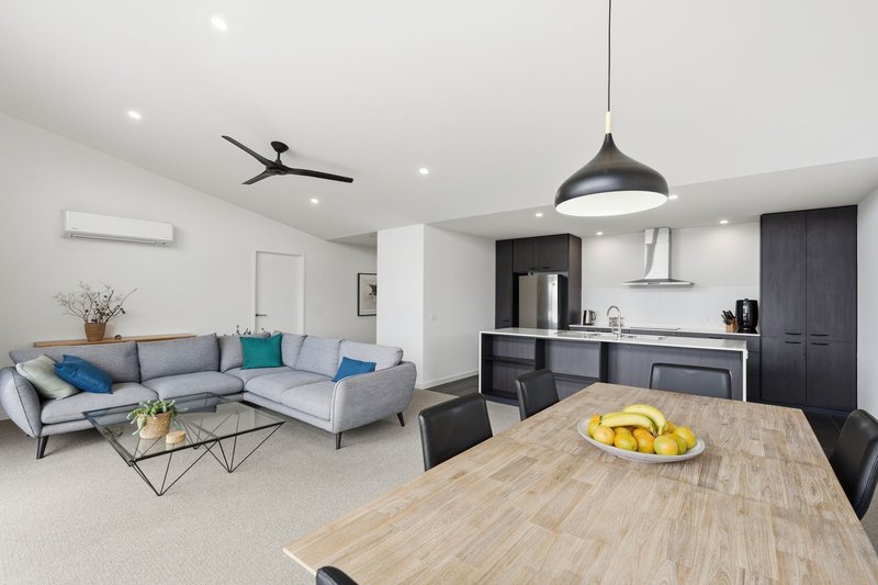 Photo - 22/1B Bournville Crescent, Claremont TAS 7011 - Image 2