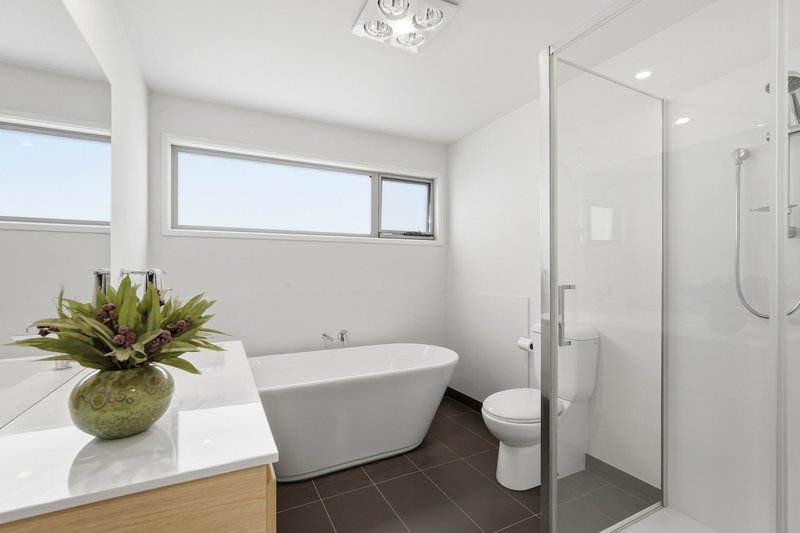 Photo - 22/1B Bournville Crescent, Claremont TAS 7011 - Image 10