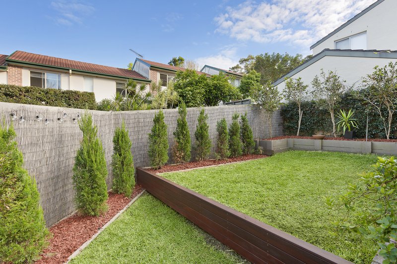 Photo - 2/22-24 Brookvale Avenue, Brookvale NSW 2100 - Image 6