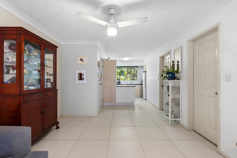 Photo - 2/22-24 Gray Street, Southport QLD 4215 - Image 3