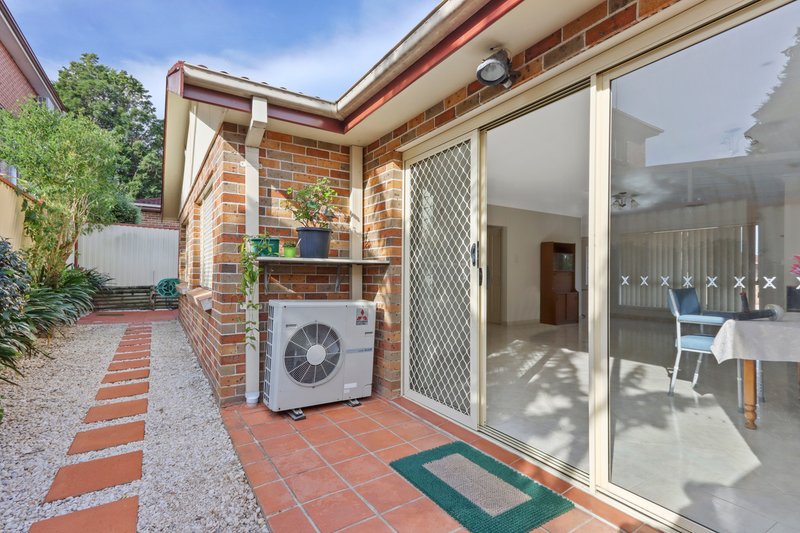 Photo - 2/22-26 Collaroy Avenue, Peakhurst NSW 2210 - Image 2