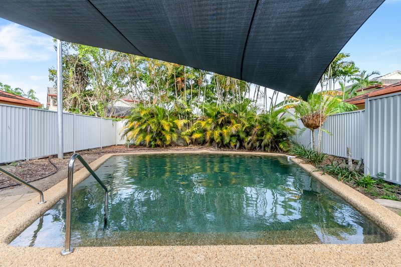 Photo - 22/2-5 Marella Close, Manoora QLD 4870 - Image 18