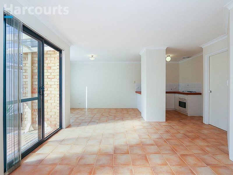 Photo - 2/22 Arabella Mews, Currambine WA 6028 - Image 6