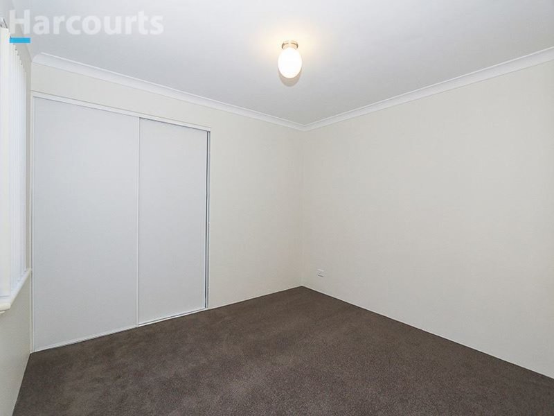 Photo - 2/22 Arabella Mews, Currambine WA 6028 - Image 17