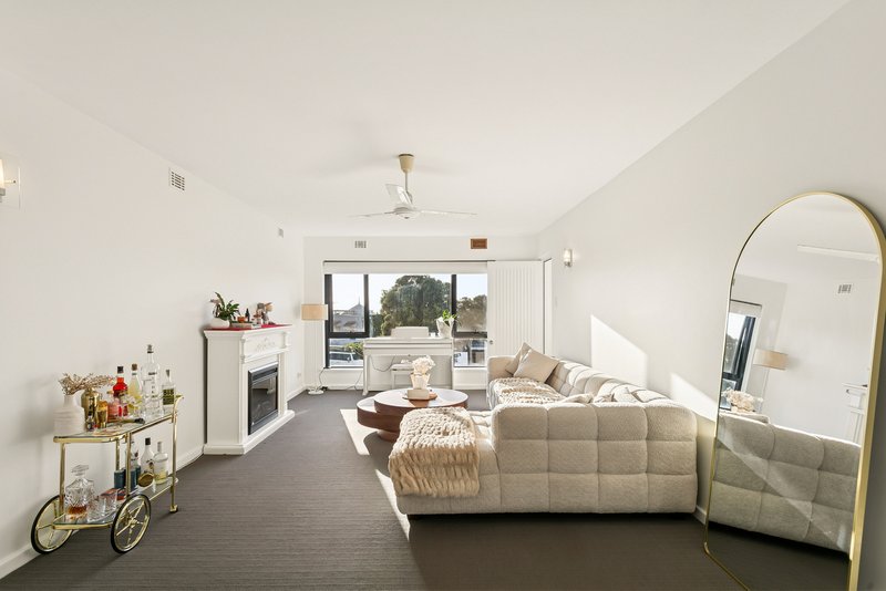 Photo - 2/22 Avonmore Terrace, Cottesloe WA 6011 - Image 4