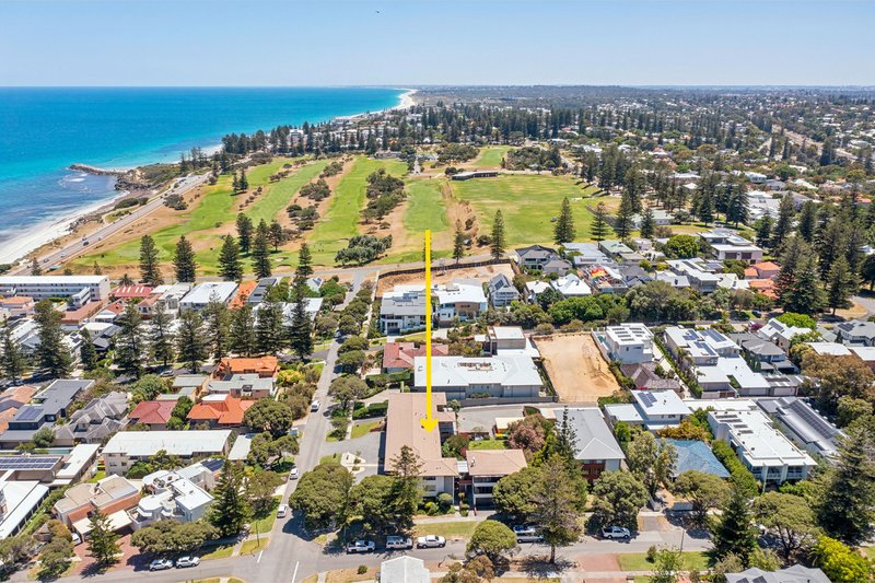 Photo - 2/22 Avonmore Terrace, Cottesloe WA 6011 - Image 23