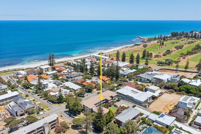 Photo - 2/22 Avonmore Terrace, Cottesloe WA 6011 - Image 24