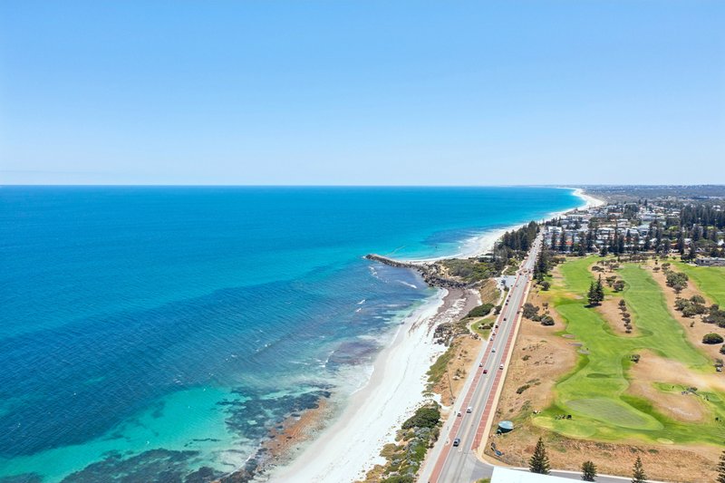 Photo - 2/22 Avonmore Terrace, Cottesloe WA 6011 - Image 27