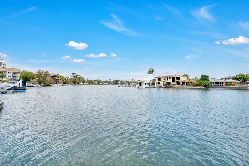 Photo - 2/22 Back Street, Biggera Waters QLD 4216 - Image 12