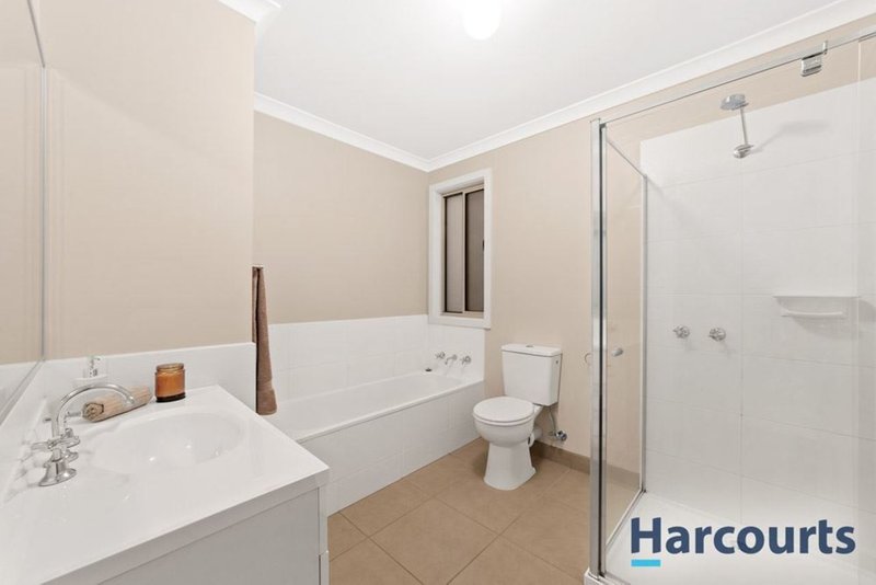 Photo - 2/22 Bateman Street, Wantirna VIC 3152 - Image 5