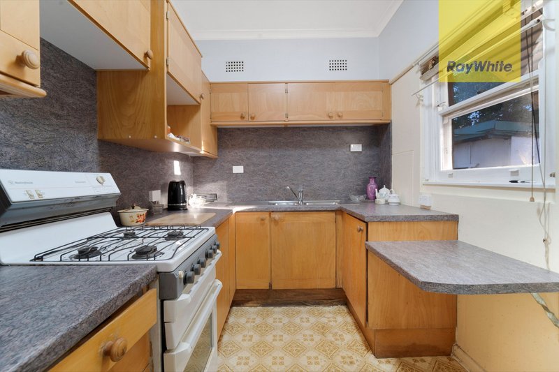 Photo - 222 Blaxcell Street, South Granville NSW 2142 - Image 3