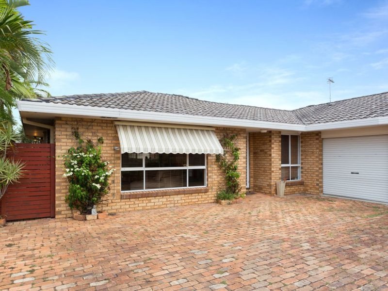 Photo - 2/22 Brady Drive, Coombabah QLD 4216 - Image 8