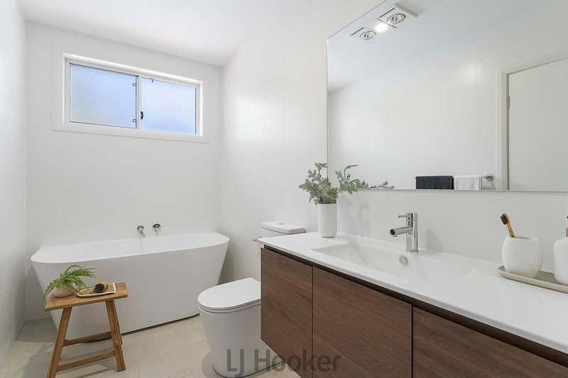 Photo - 2/22 Brighton Avenue, Toronto NSW 2283 - Image 11