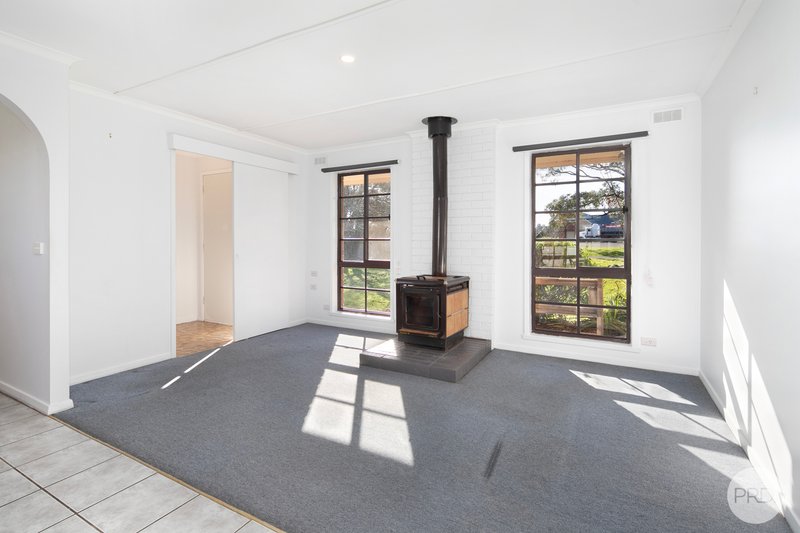 Photo - 222 Bungaree-Wallace Road, Bungaree VIC 3352 - Image 4