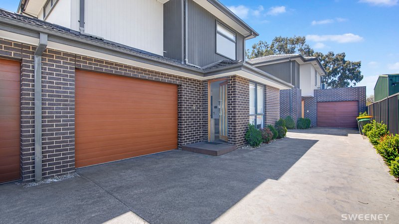 Photo - 2/22 Conifer Avenue, Brooklyn VIC 3012 - Image 12