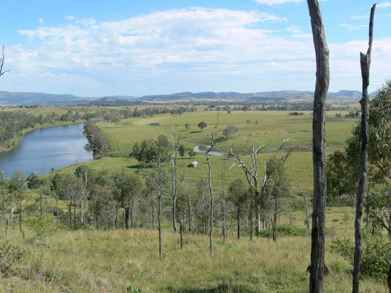 Photo - 222 Cooeeimbardi Road, Somerset Dam QLD 4312 - Image 18