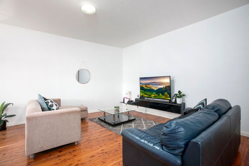 Photo - 22/2 Corrimal Street, Wollongong NSW 2500 - Image 2