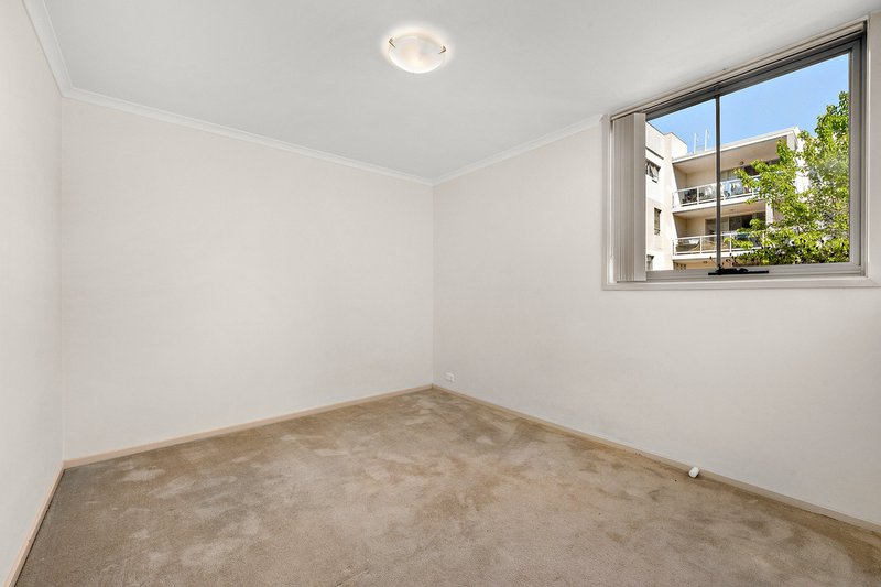 Photo - 22/2 Eardley Street, Bruce ACT 2617 - Image 12