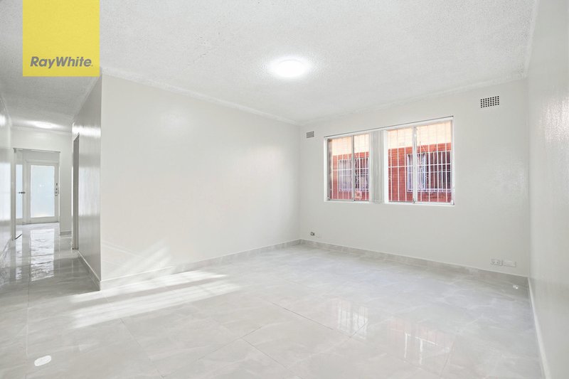Photo - 2/22 Hampden Road, Lakemba NSW 2195 - Image 1