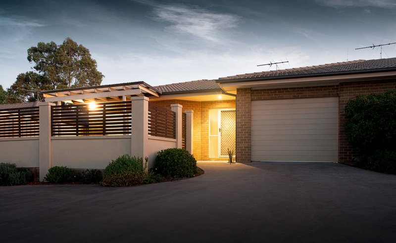 Photo - 2/22 Hickey Street, Cessnock NSW 2325 - Image 1