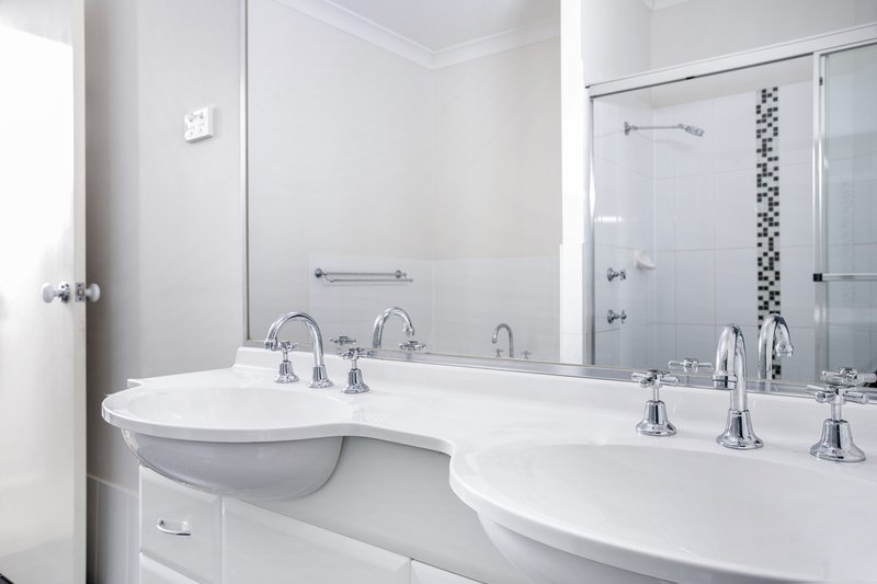 Photo - 2/22 Hickey Street, Cessnock NSW 2325 - Image 14