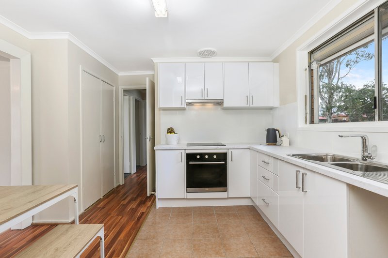 Photo - 2/22 Horsley Drive, Horsley NSW 2530 - Image 2