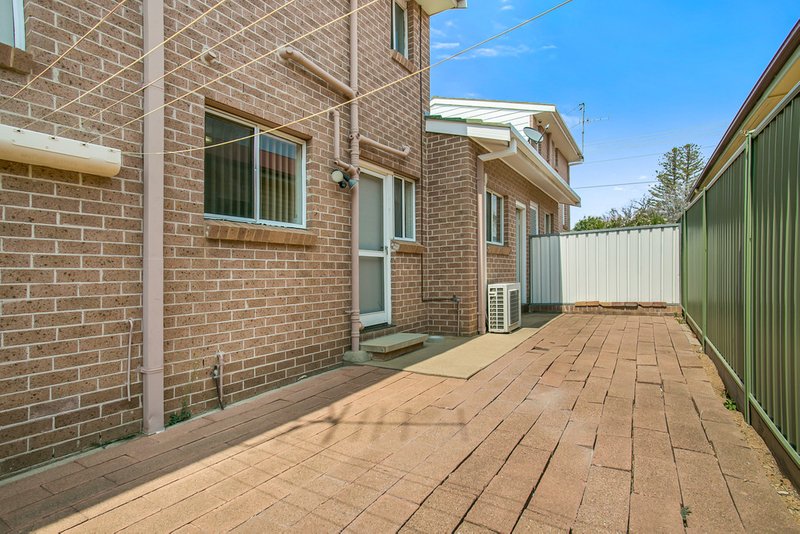 Photo - 2/22 King Street, Tamworth NSW 2340 - Image 10