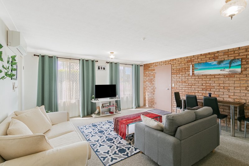 Photo - 2/22 Kingscliff Street, Kingscliff NSW 2487 - Image 3