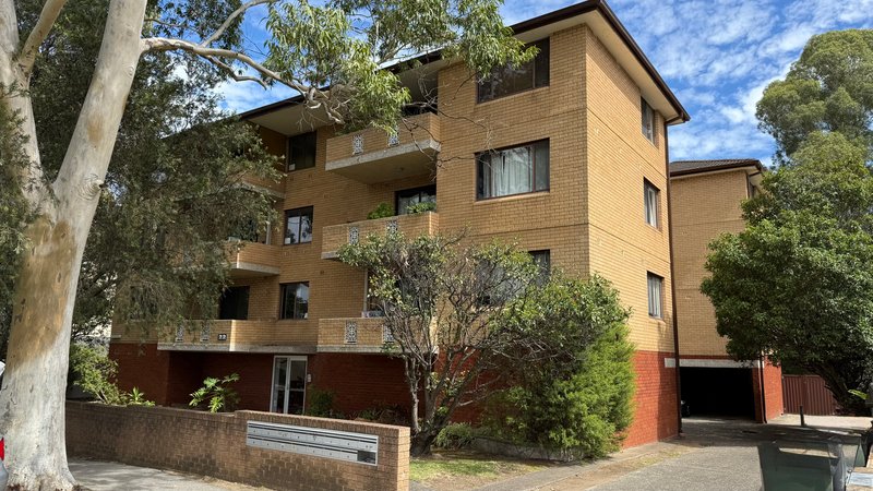 2/22 Macquarie Place, Mortdale NSW 2223