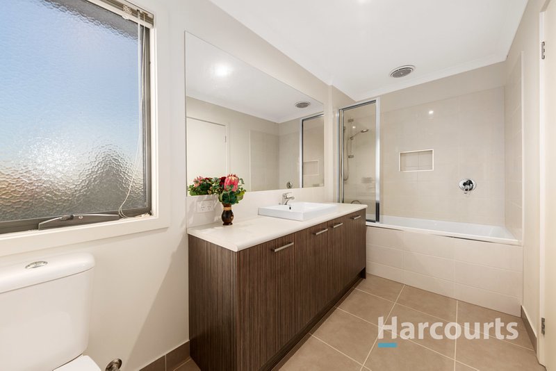 Photo - 2/22 Maple Street, Bayswater VIC 3153 - Image 8