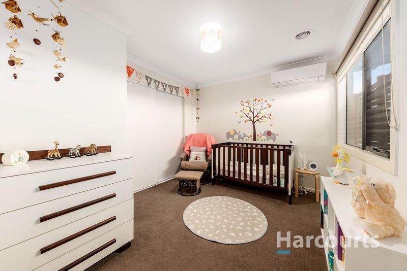 Photo - 2/22 Maple Street, Bayswater VIC 3153 - Image 9