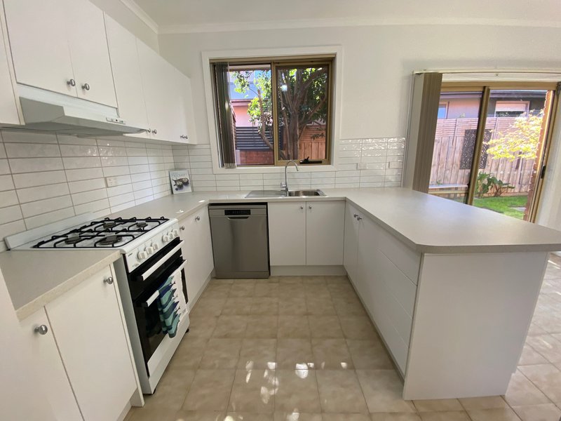 Photo - 2/22 Mclean Street, Brunswick West VIC 3055 - Image 3