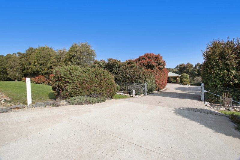 Photo - 222 Mummery Road, Myrtleford VIC 3737 - Image 22