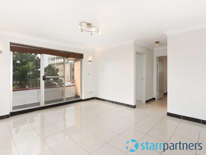 Photo - 2/22 Neil St , Merrylands NSW 2160 - Image 2