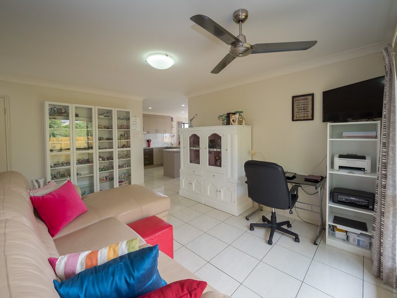 Photo - 2/22 Northshore Ave , Toogoom QLD 4655 - Image 12