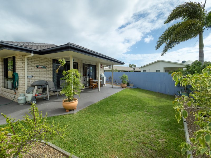 Photo - 2/22 Northshore Ave , Toogoom QLD 4655 - Image 26