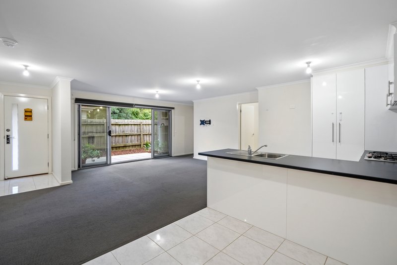 Photo - 2/22 Park Crescent, Boronia VIC 3155 - Image 4