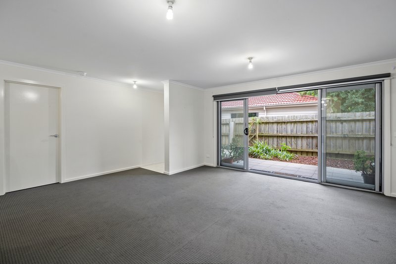 Photo - 2/22 Park Crescent, Boronia VIC 3155 - Image 5