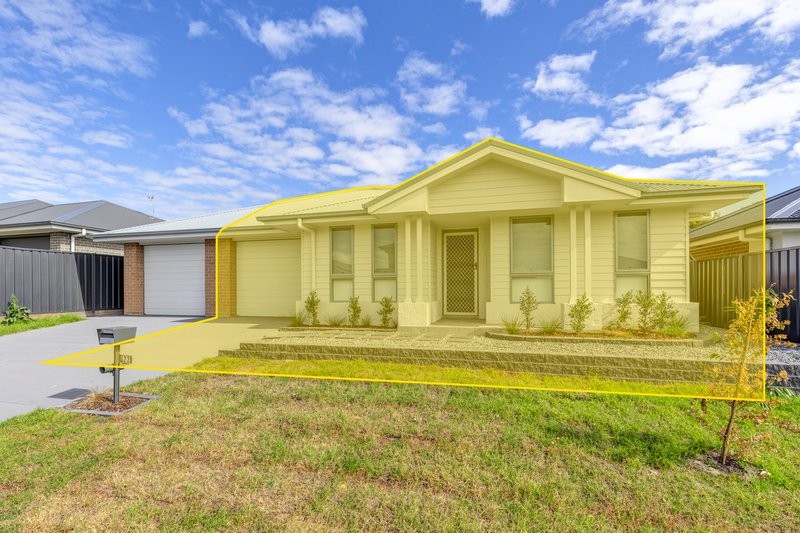Photo - 2/22 Pikewood Road, Heddon Greta NSW 2321 - Image 1