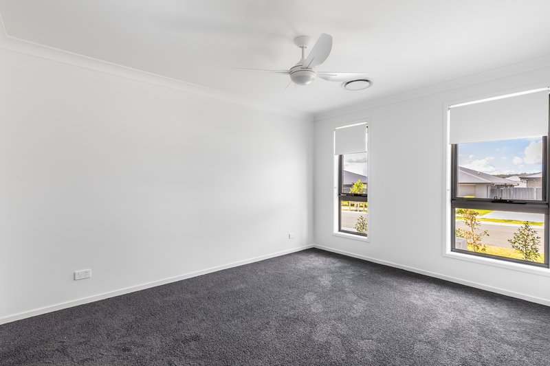 Photo - 2/22 Pikewood Road, Heddon Greta NSW 2321 - Image 6