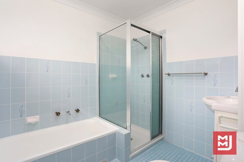 Photo - 2/22 Pioneer Road, Corrimal NSW 2518 - Image 4