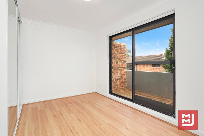 Photo - 2/22 Pioneer Road, Corrimal NSW 2518 - Image 6