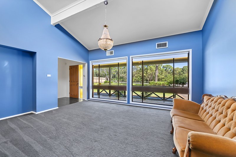 Photo - 222 Racecourse Avenue, Menangle Park NSW 2563 - Image 10