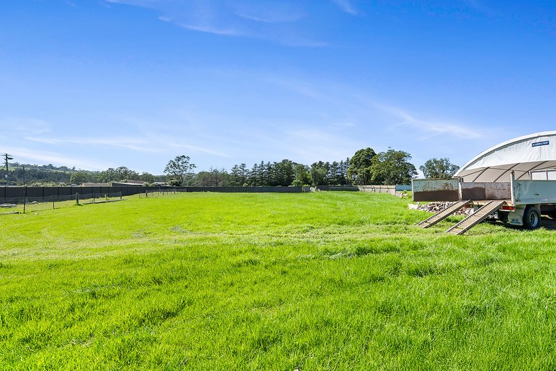 Photo - 222 Racecourse Avenue, Menangle Park NSW 2563 - Image 19