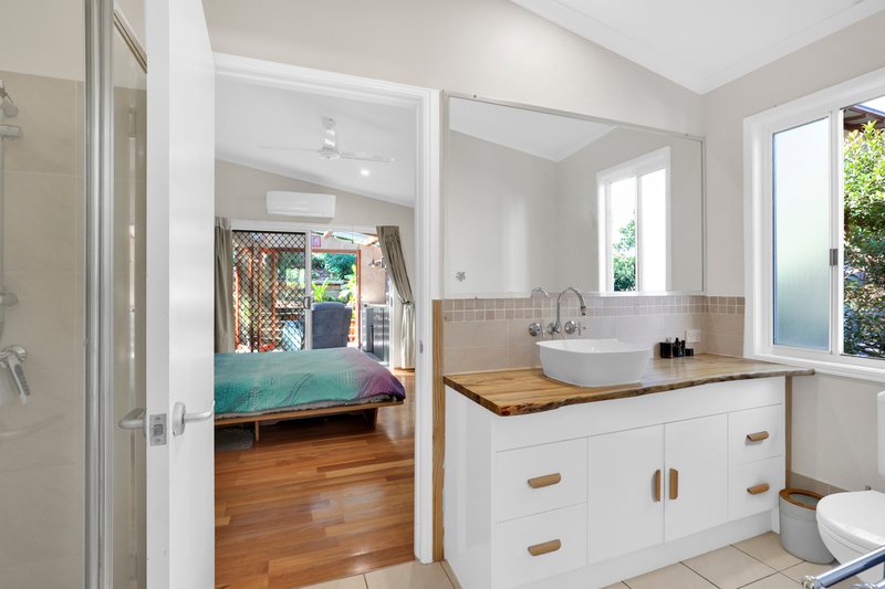 Photo - 2/22 Samarinda Way, Point Lookout QLD 4183 - Image 13